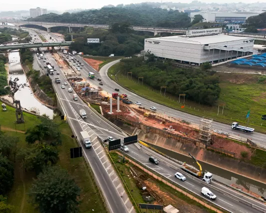 CCR RioSP inicia fase de montagem de vigas do novo viaduto de interligação da Via Dutra à Hélio Smidt  